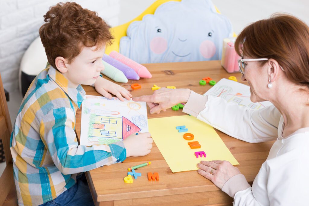 child learning to spell