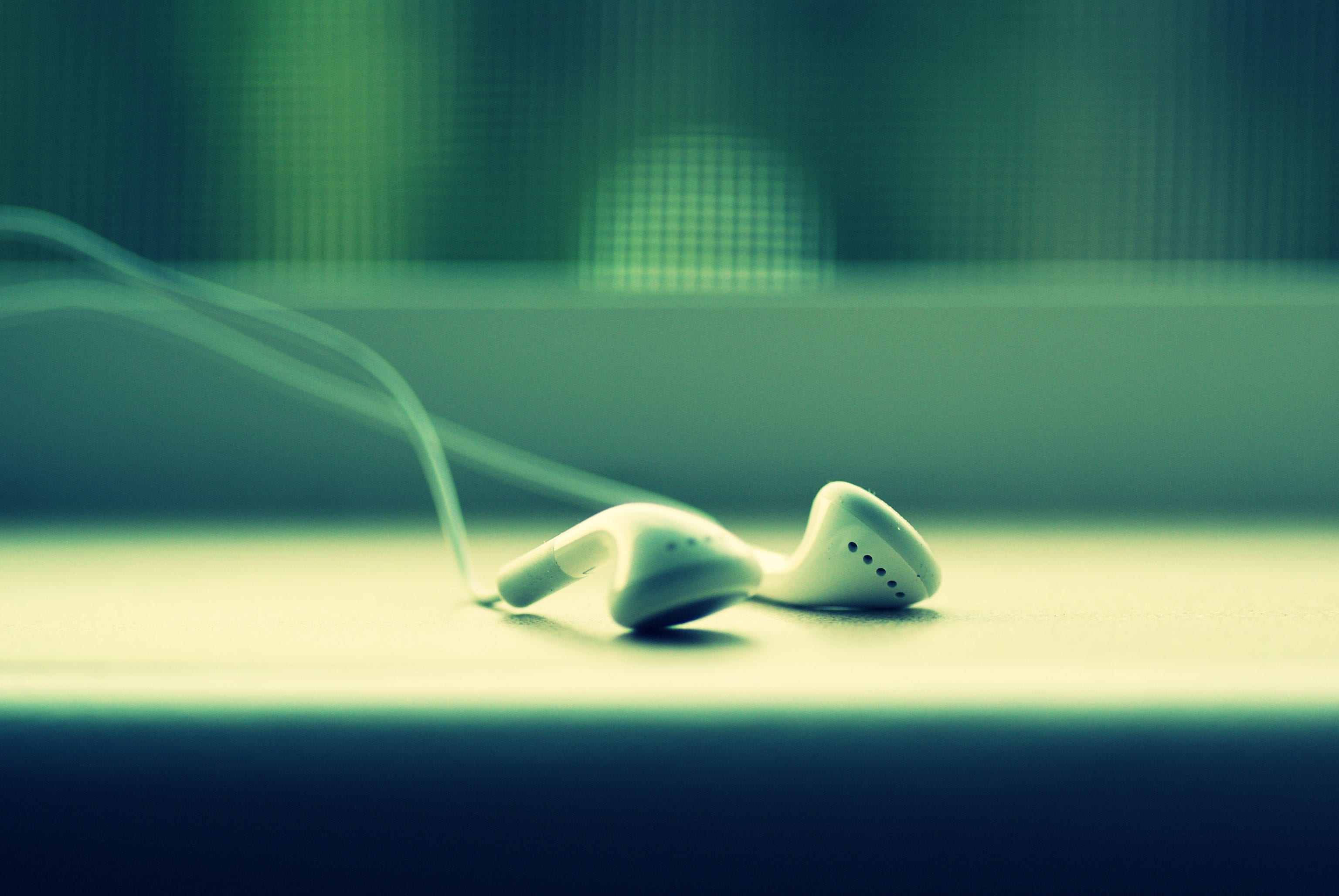 Todays Headphones Could Lead to Tomorrows Hearing Loss 1