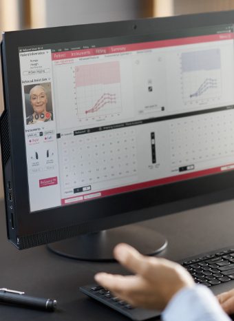 hearing aid care 2@2x