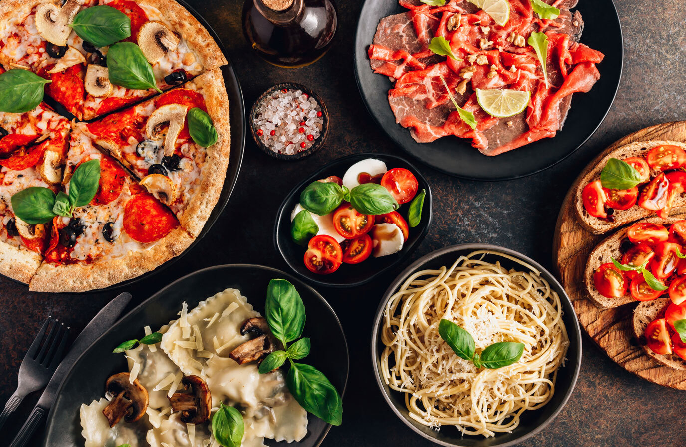 italian food on table pizza pasta appetizers (1)
