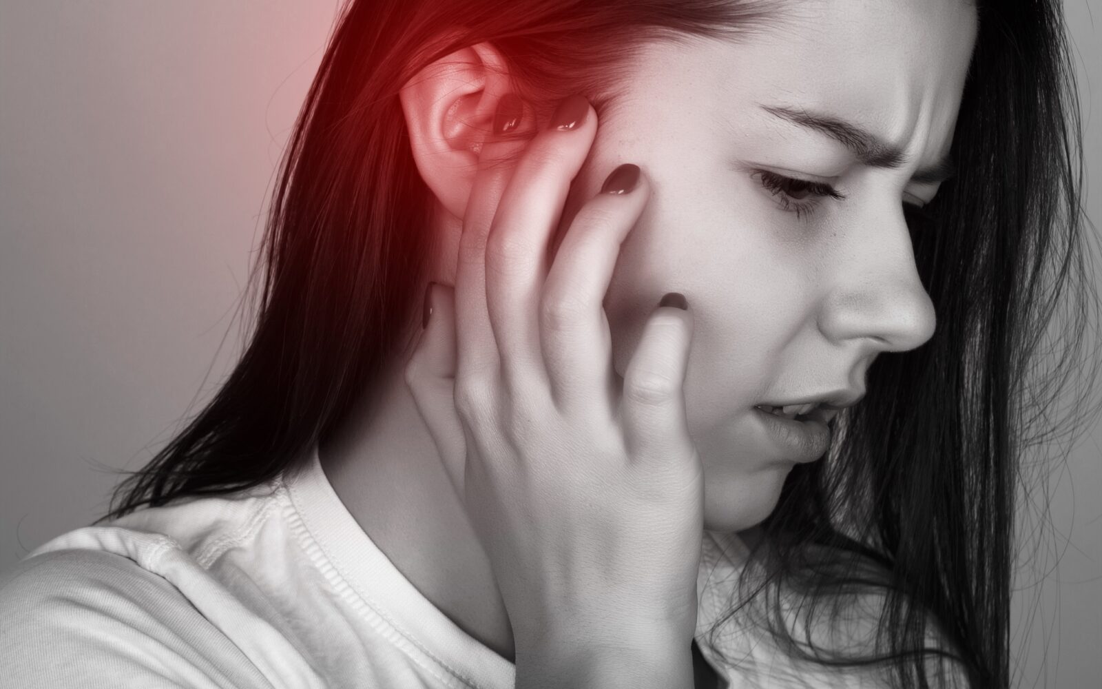 What Are the Signs of Hearing Loss?