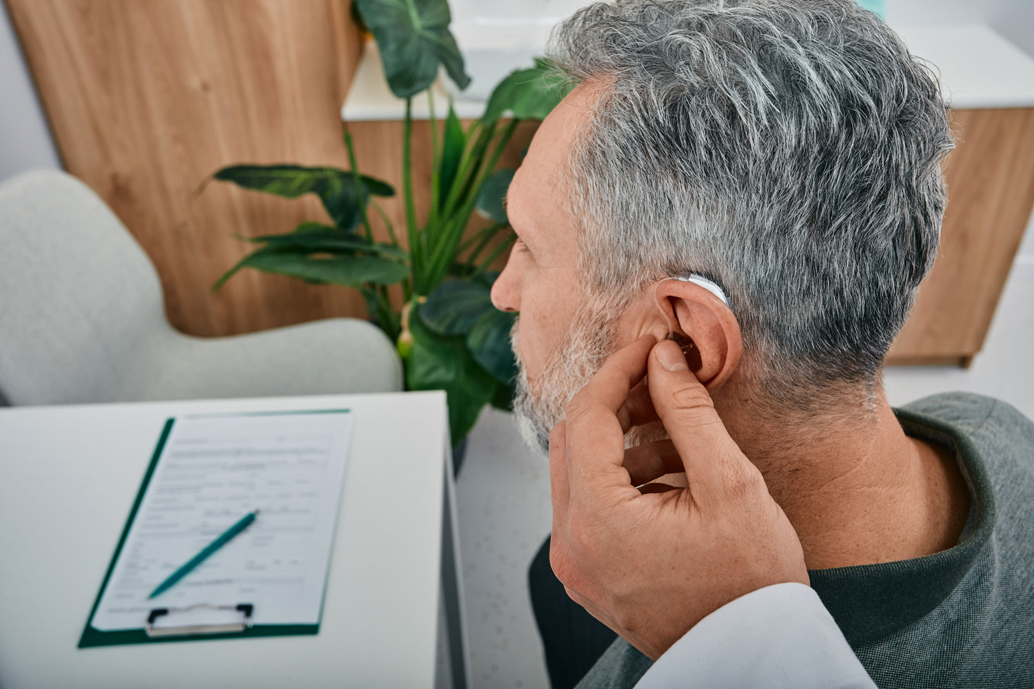 hearing aid maintenance try on