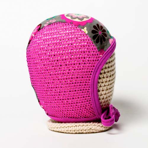 hat 03