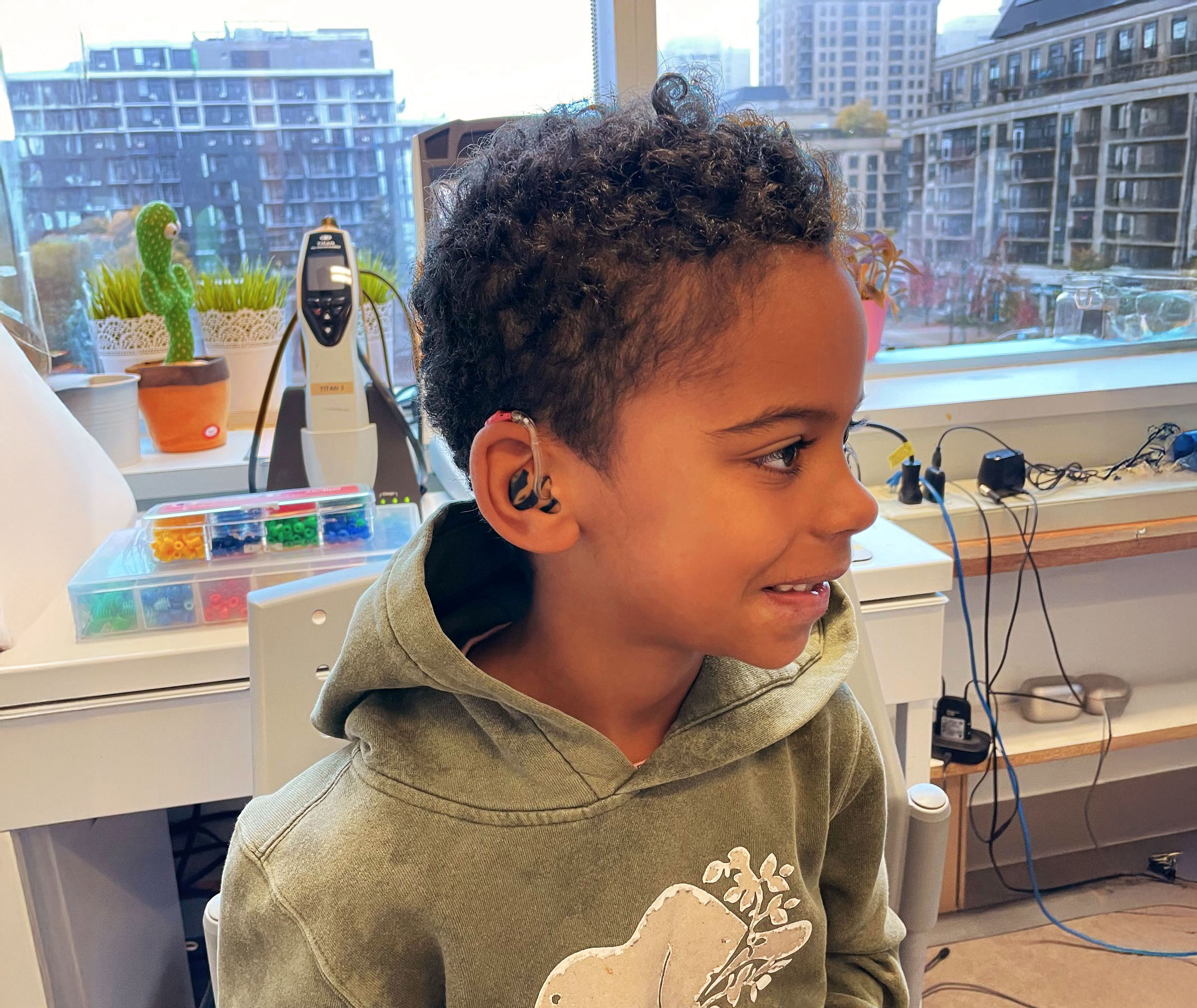 hearing aids try on