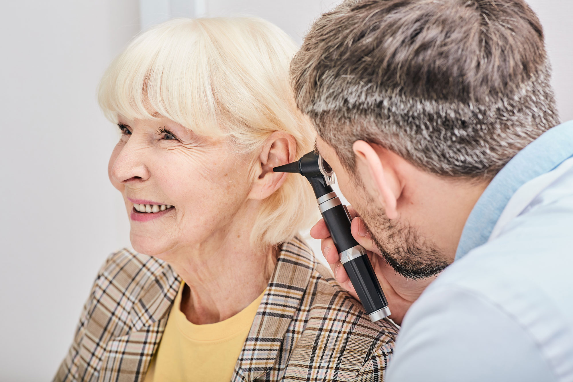 otoscope ear examination