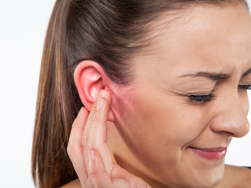 can you wear hearing aids during an ear nfection gettyimages 872428342