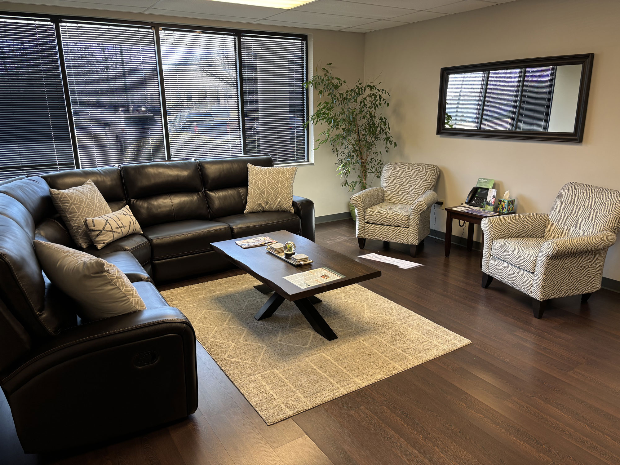 Front reception area and back waiting room Duncan Nulph 3