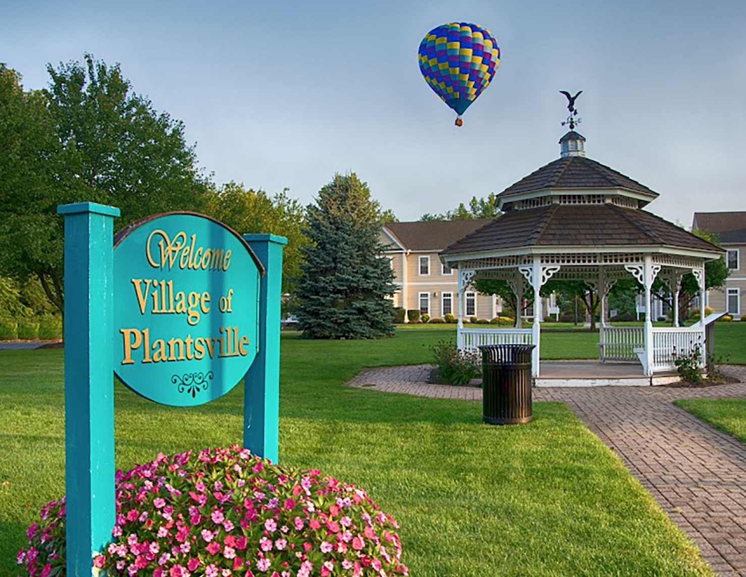 welcome to village of plantsville sign horizontal