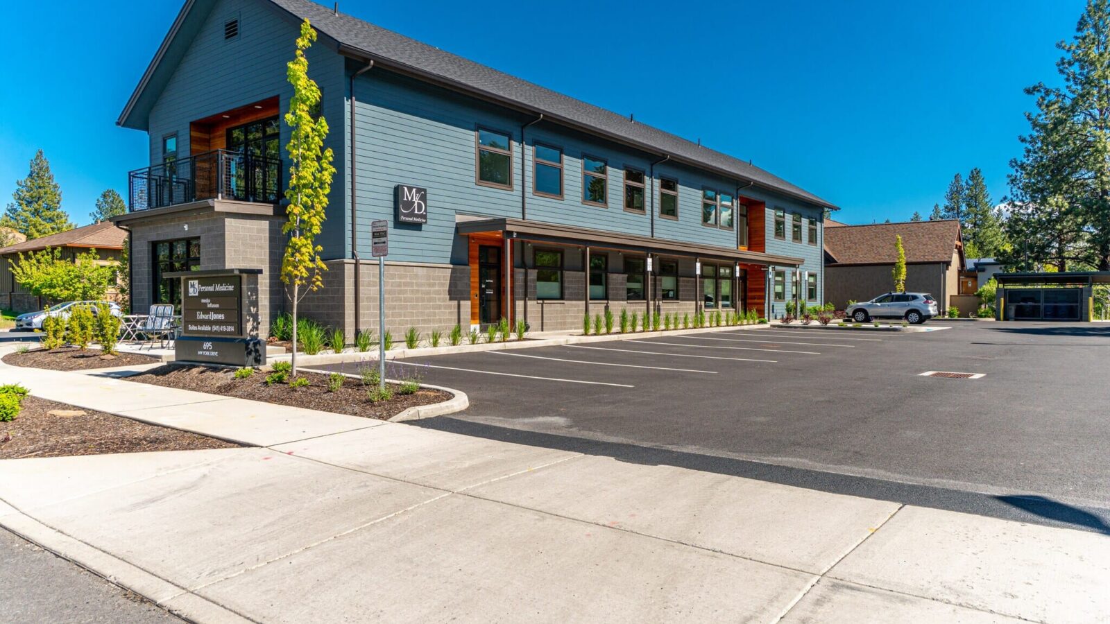 Bend Exterior Office