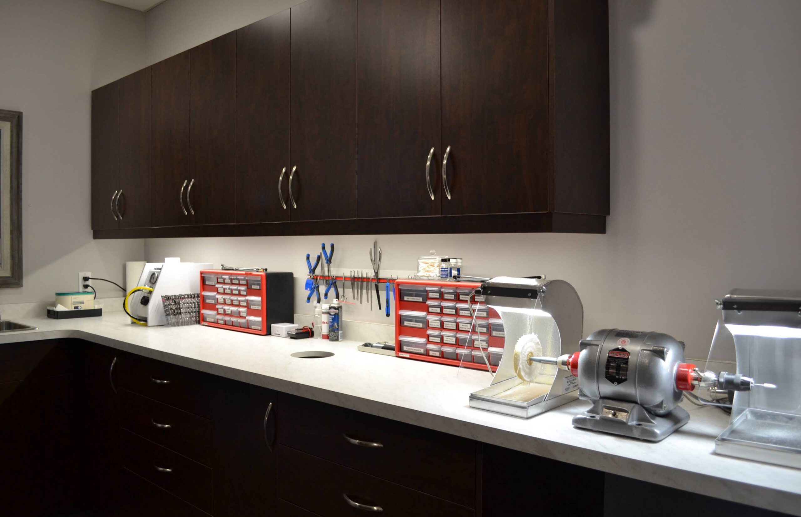accoustic audiology hearing aid repair station