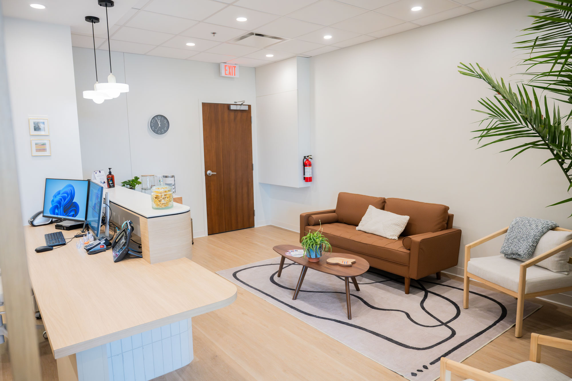 professional audiology front office