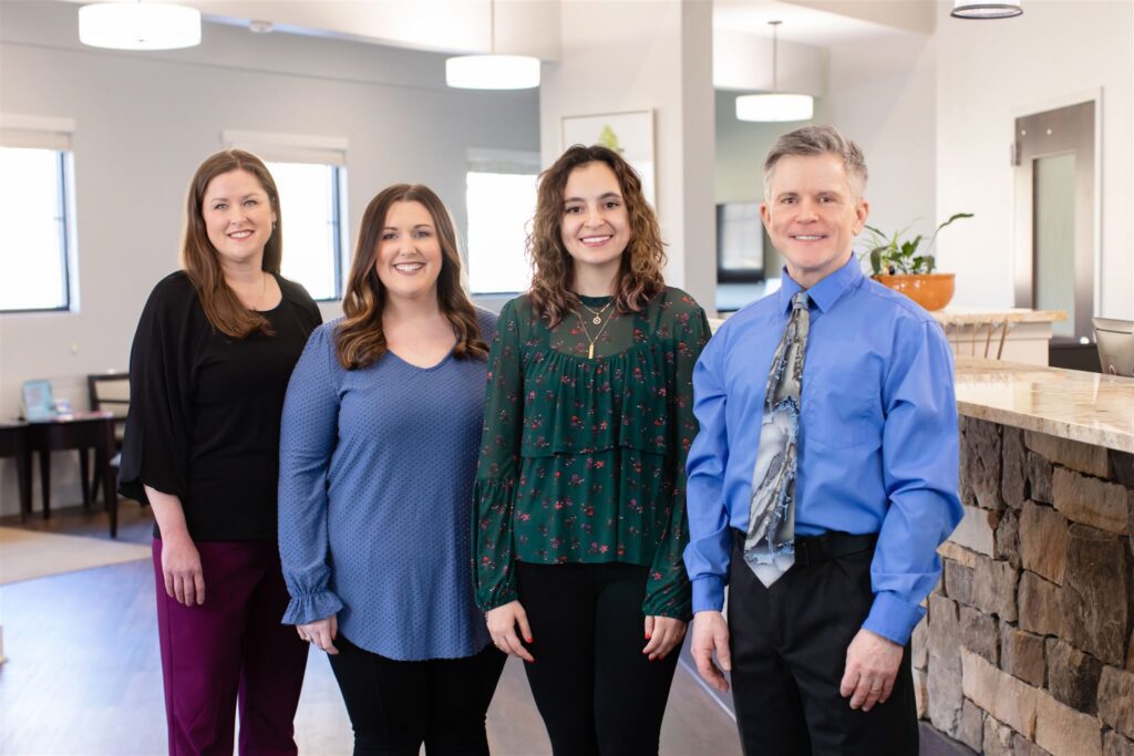 Audiologists Salyer 1