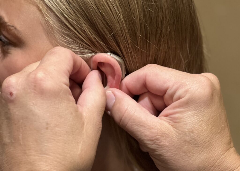 service image hearing aid fitting