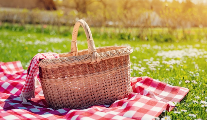event image picnic basket