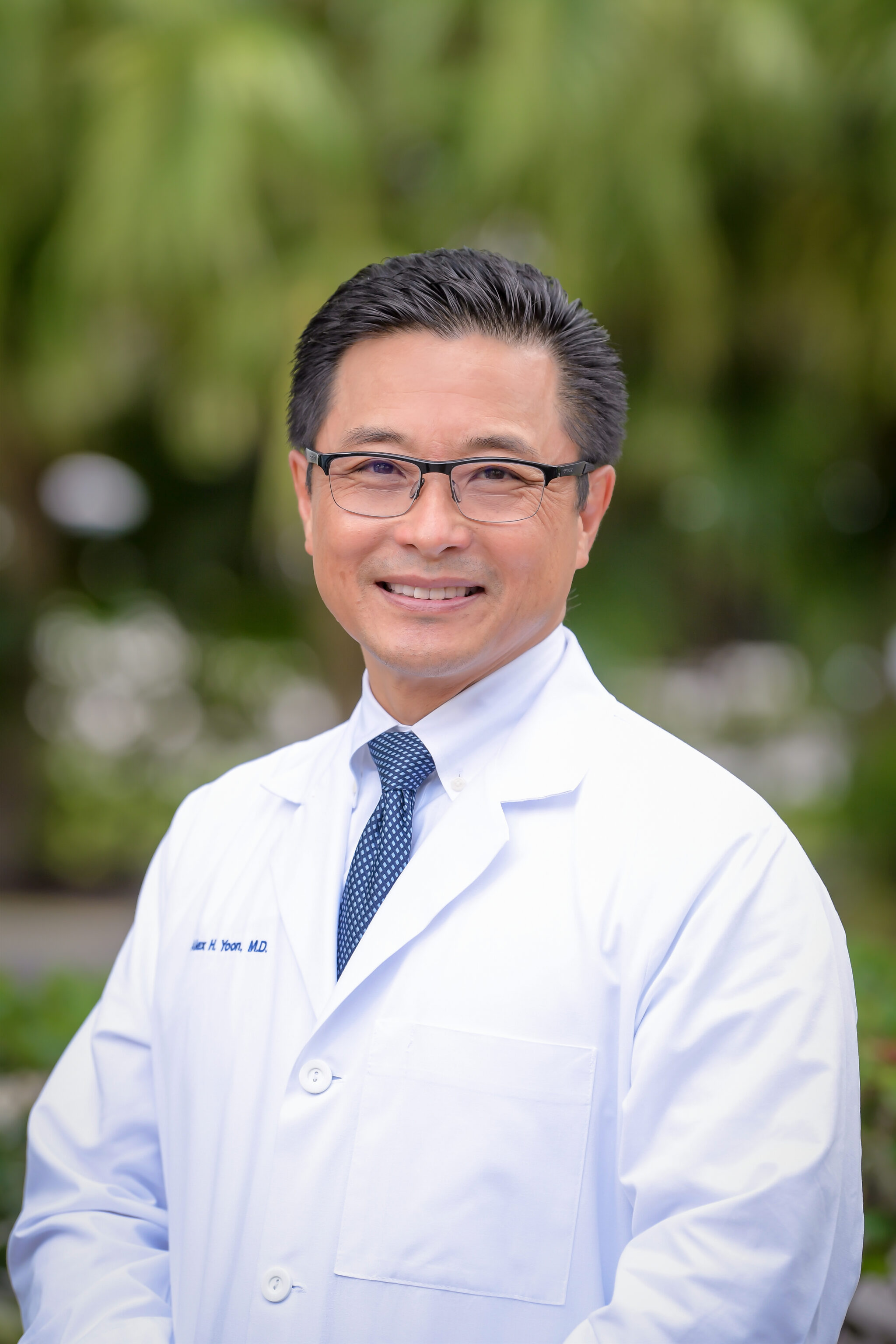 【yoon】 Alex H. Yoon, M.D. - Vero ENT Associates