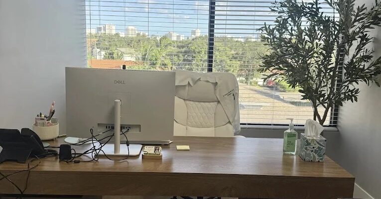 Office 1