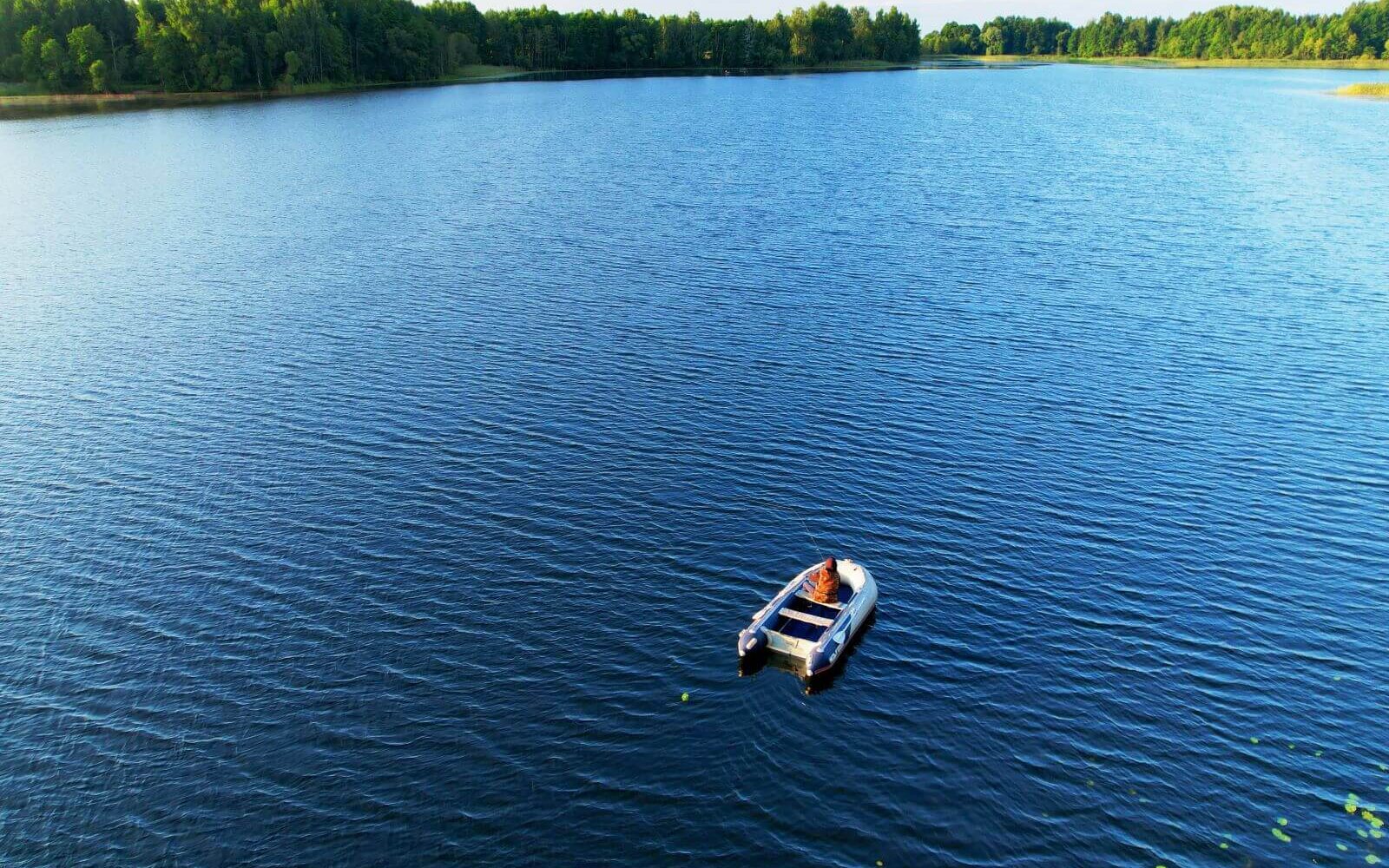 Making a Splash: Water Sports and Hearing Loss – Tips and Precautions