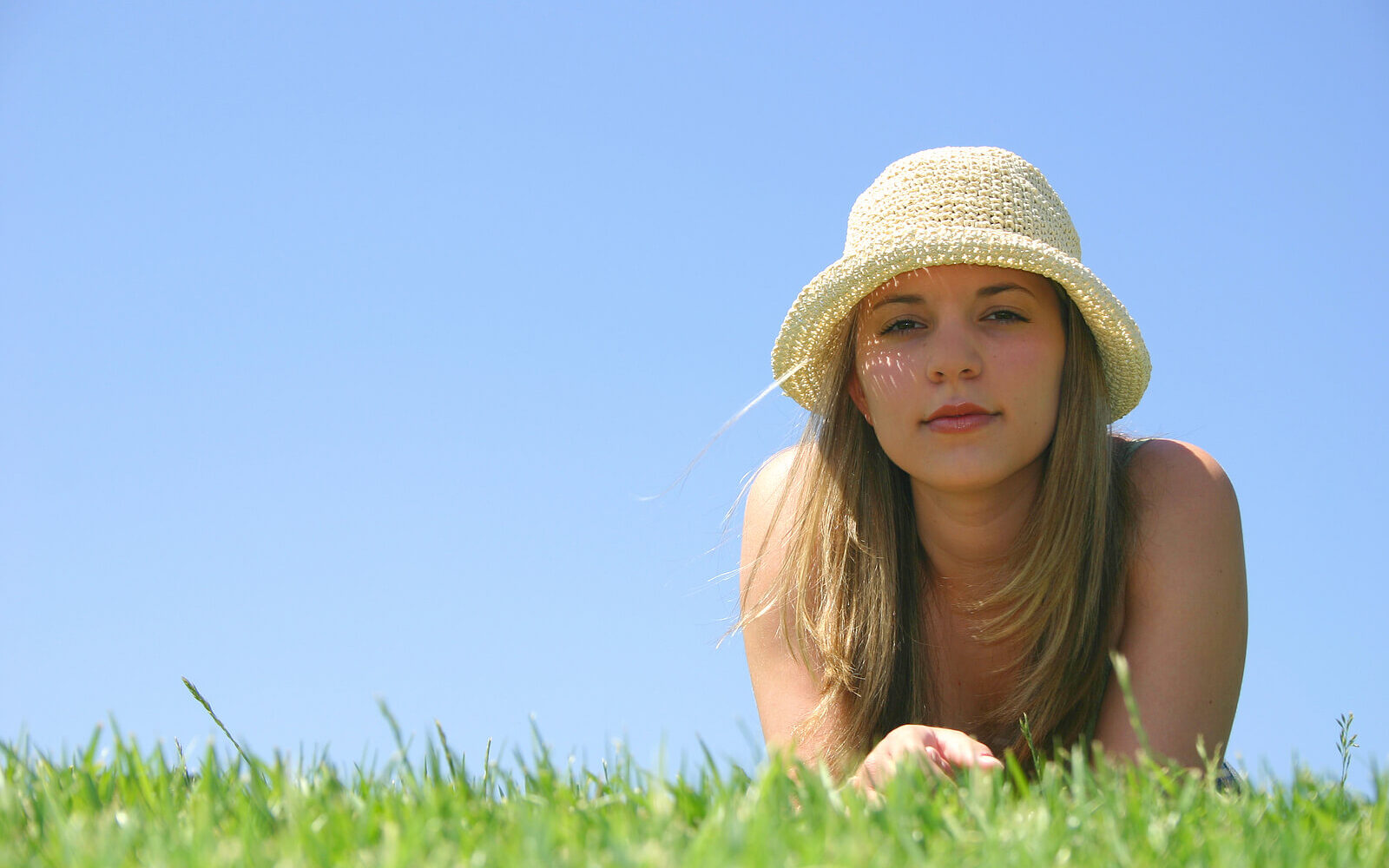 Beat the Heat: Coping with Sweat and Moisture While Wearing Hearing Aids