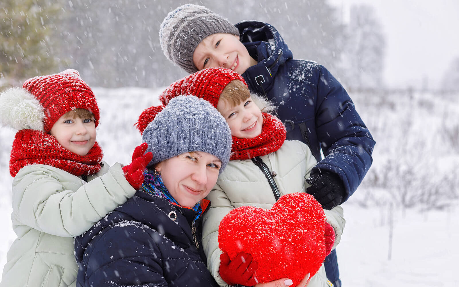 Protecting Your Ears From the Cold During the Winter Holidays