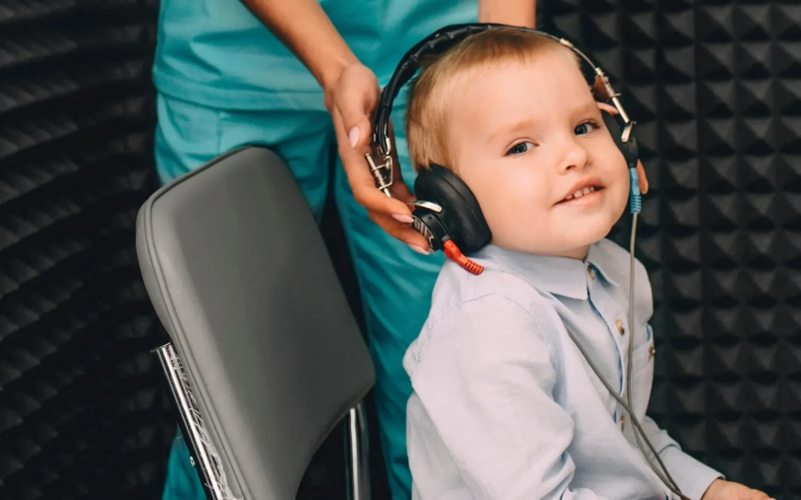 Learn how hearing health professionals assess early listening skills in children, why early evaluations matter, and how parents can support healthy communication development.