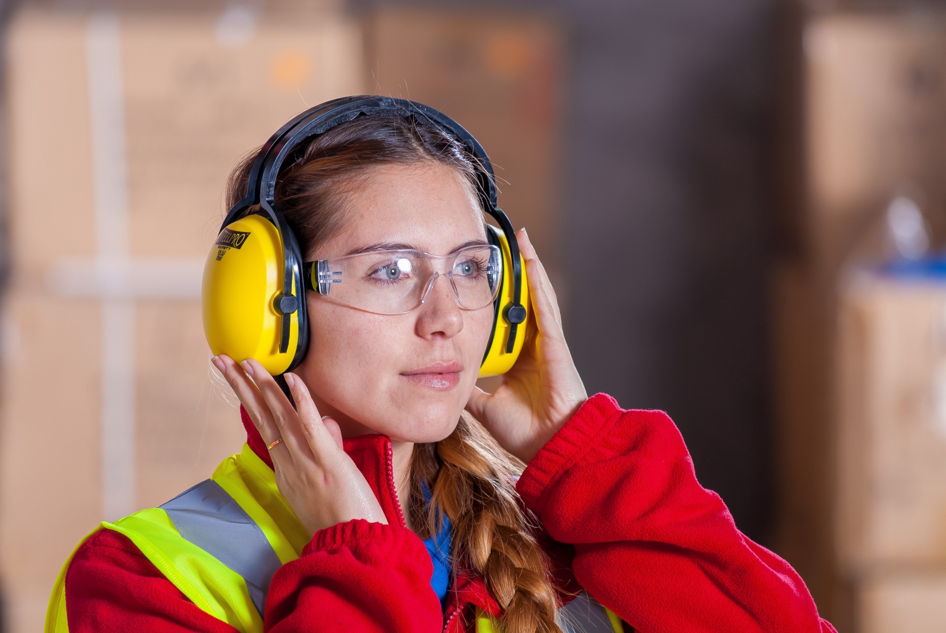 beautiful girl headset 209204