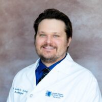 Dr Justin Schulz