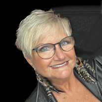 Carmen head shot 2024
