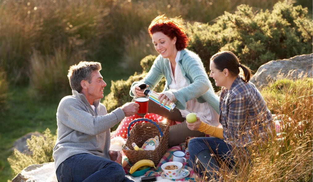 fall friend picnic